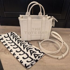 Marc Jacobs Cream Tote Bag with Black Accents